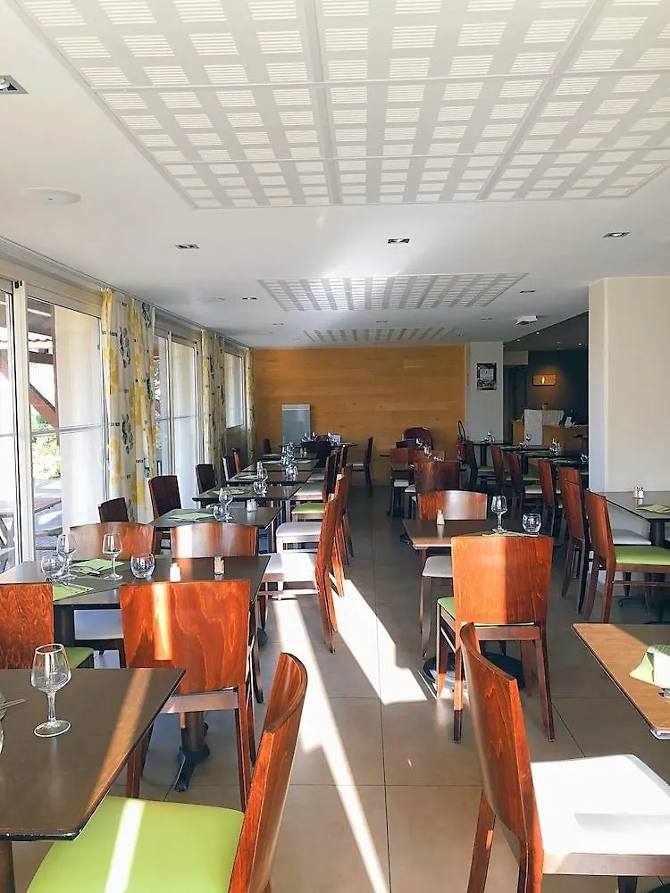 Sure Hotel By Best Western Rennes Chantepie 3*,